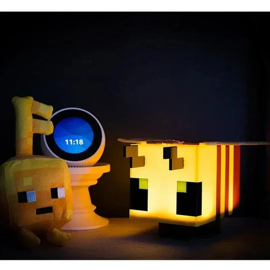 Minecraft-Inspired Bee Night Light – Creative LED Home Decor